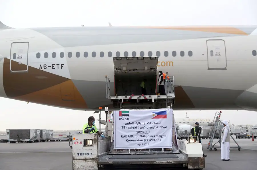 uae helps philippines medical food supplies